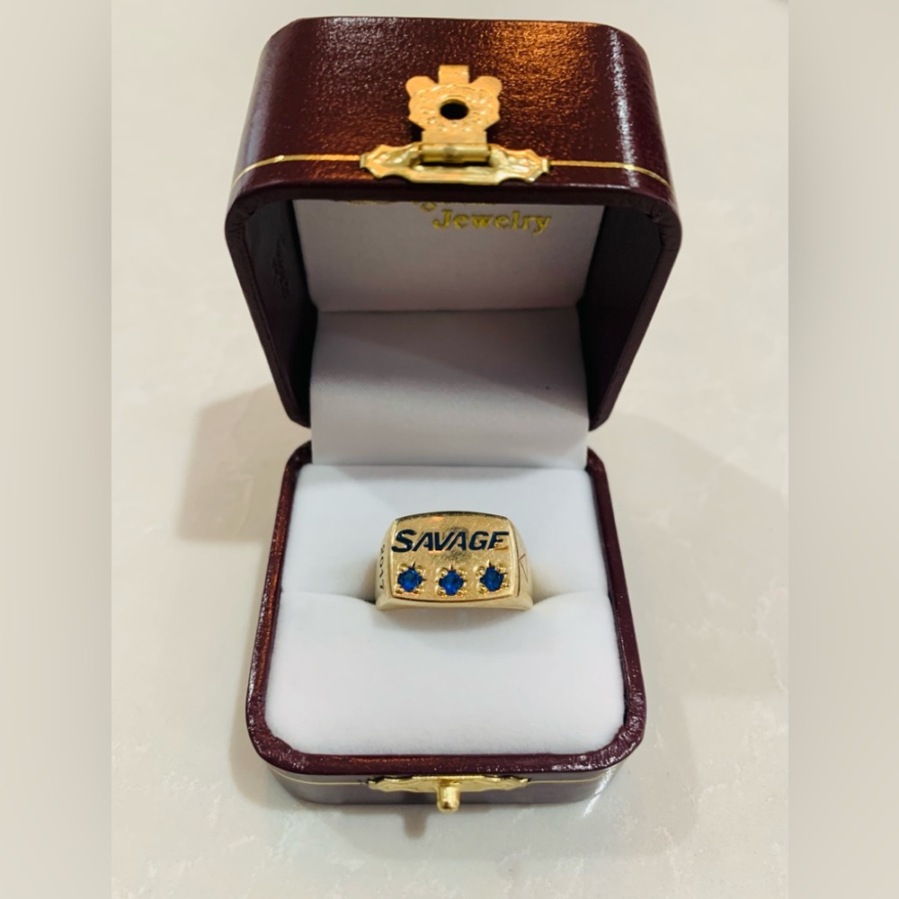 Men’s 10K gold ring with sapphires - Size 10